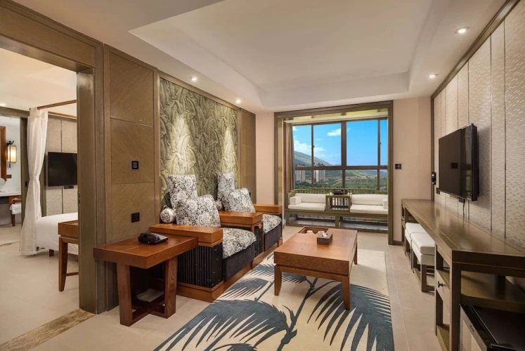 Double Suite