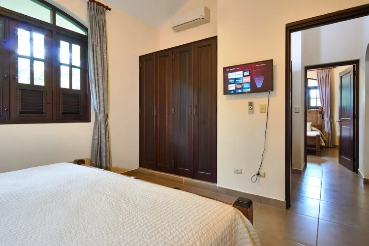 4 Bedrooms Deluxe Villa
