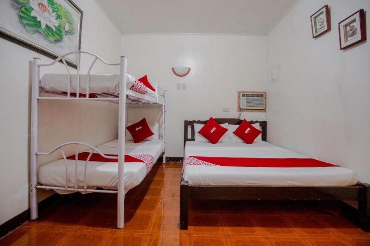 Standard Quadruple room