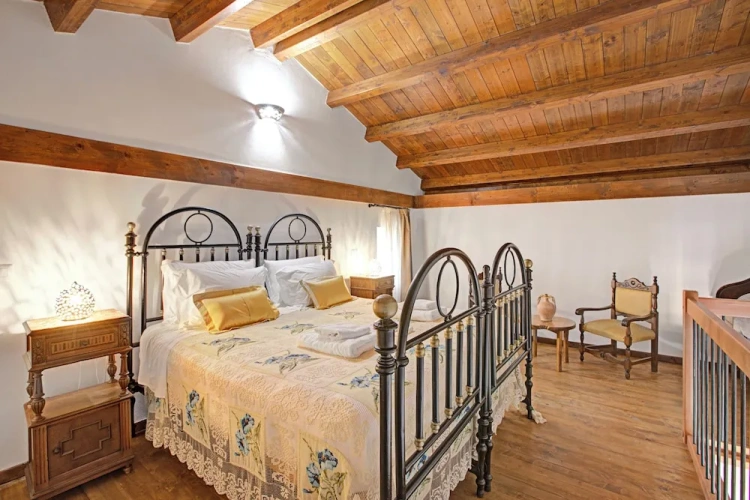 Deluxe Family Suite