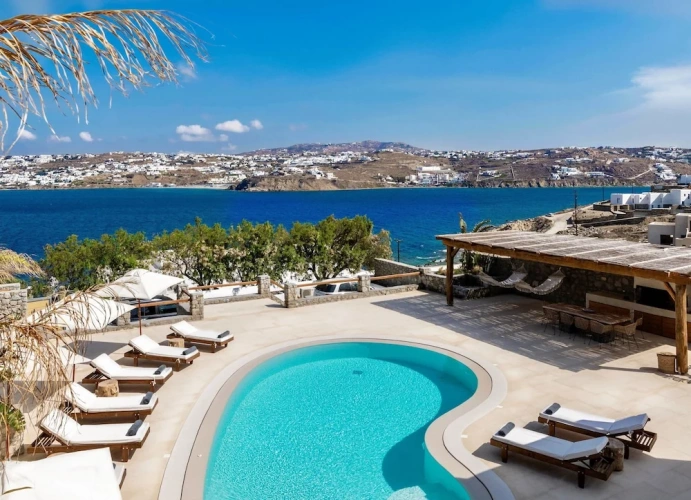 Villa with sea view