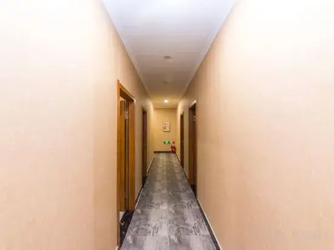 Longfeng Hostel