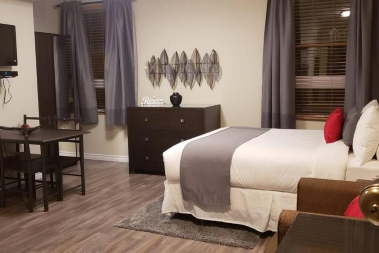 Guest rooms