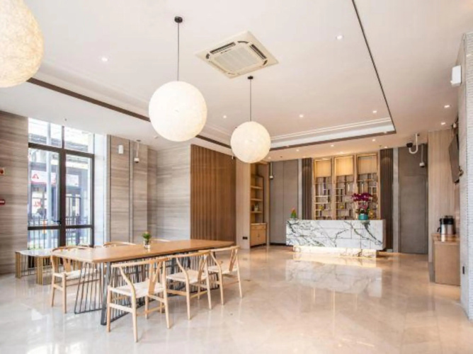 Yougo  Hotel