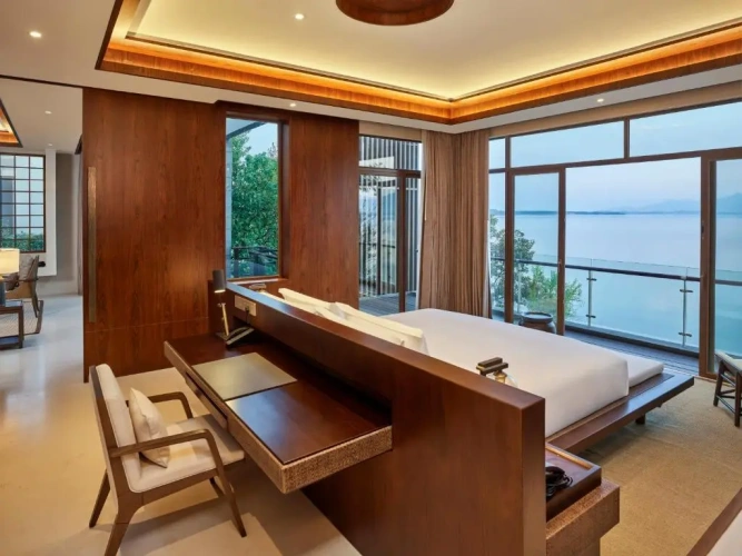 2 Bedrooms Villa