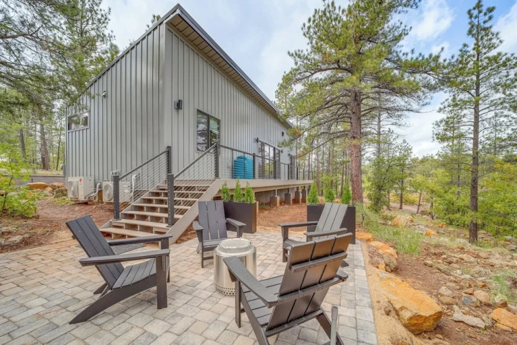 2 Bedrooms Cottage