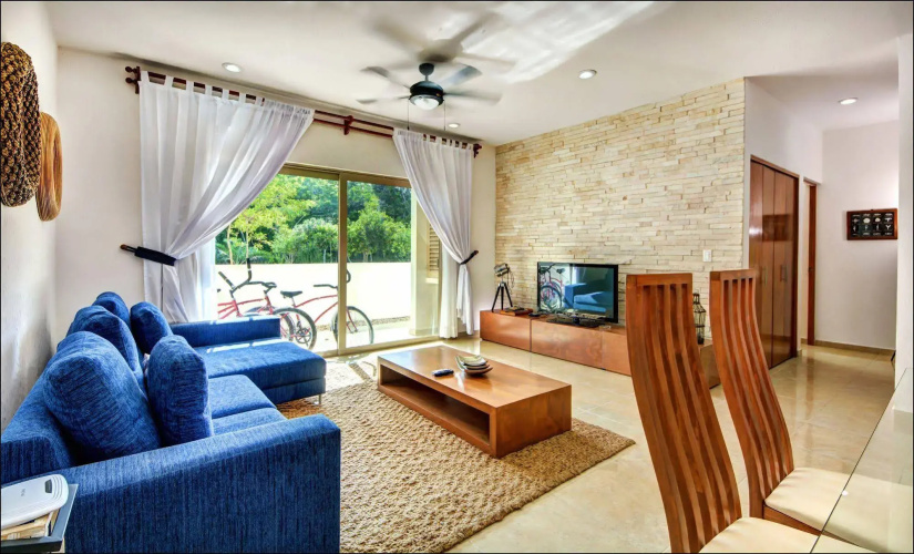 Nautica Village