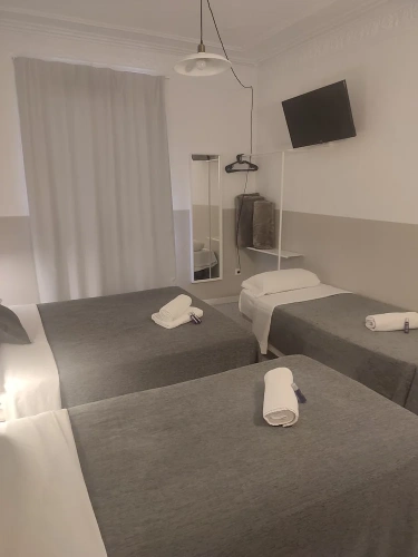 Economy Quadruple room