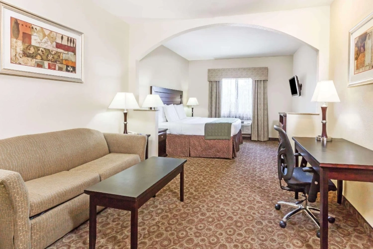 Double Suite