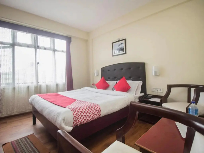 Hotel Sandrup by OYO Rooms