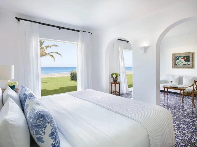 2 Bedrooms Beach Villa seafront