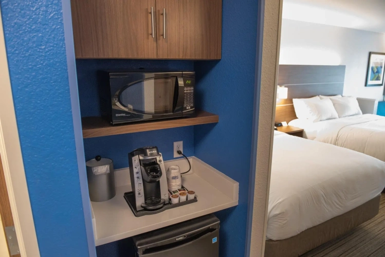 Quadruple Suite