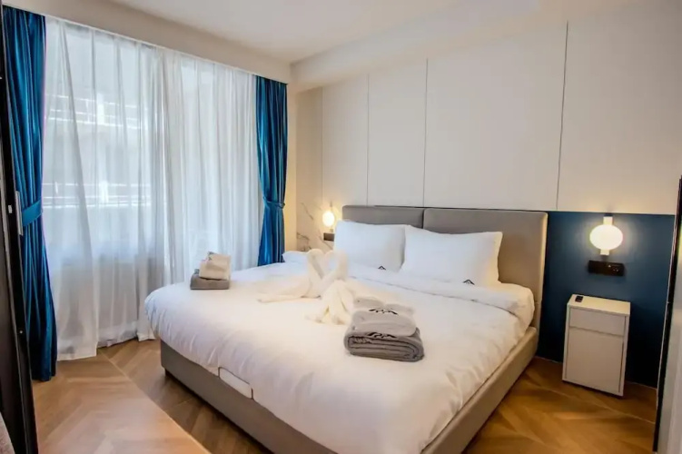 Beachfront 189/243 One-bedroom Residence