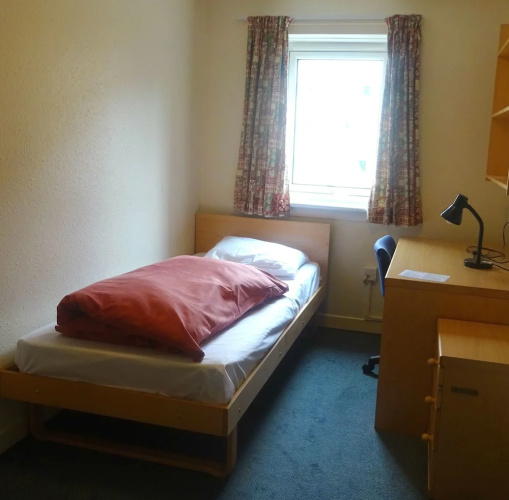 Edinburgh Metro Youth Hostel