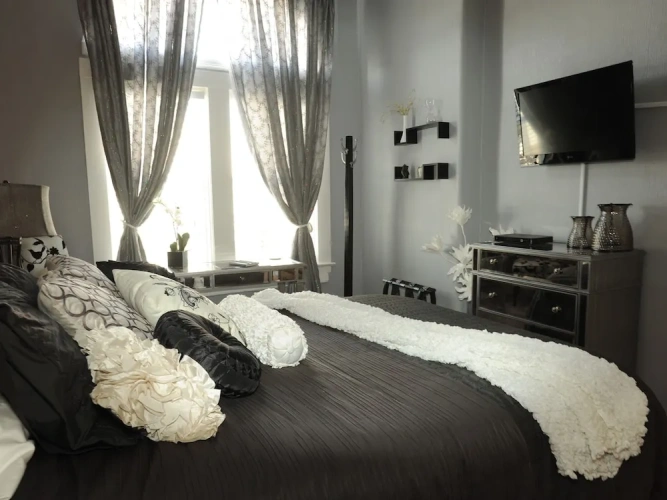 Premium room