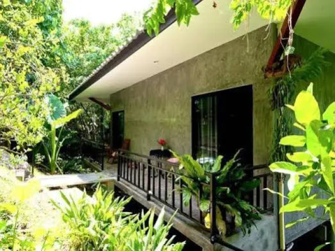 Phuket Point Bungalow(ภูเก็ต พอยต์ บังกะโล)