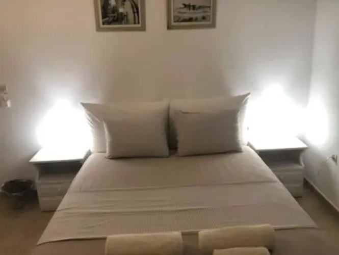Thomas House Katapola Chora