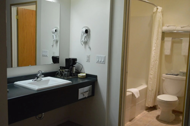 Western Traveller Motel