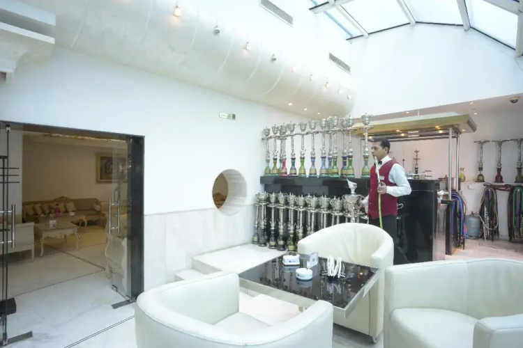 The Penthouse Suites Hotel