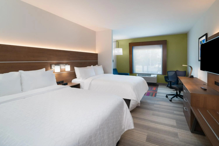Holiday Inn Express & Suites St Peters by IHG