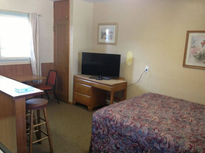 Jamestown Motel