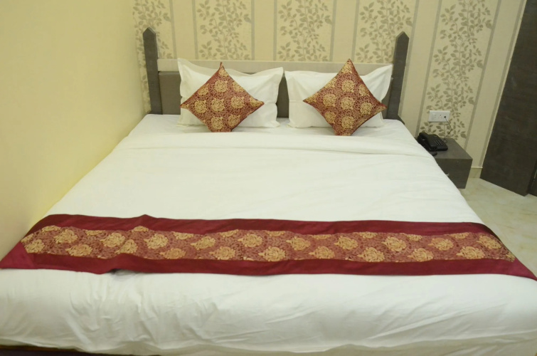 Hotel Rahil Palace