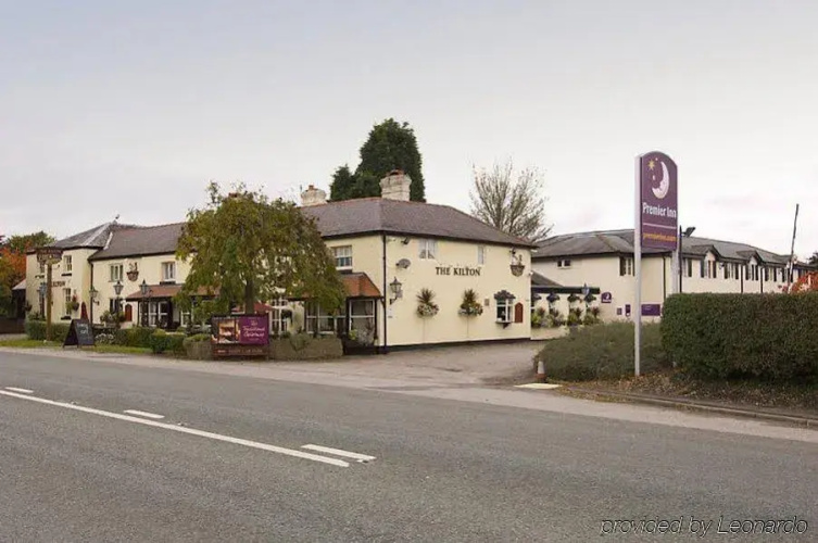 Premier Inn Knutsford (mere)