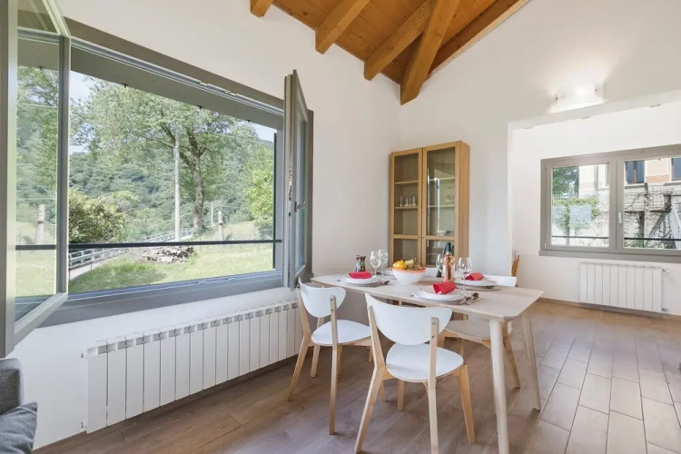 Viola Apartment