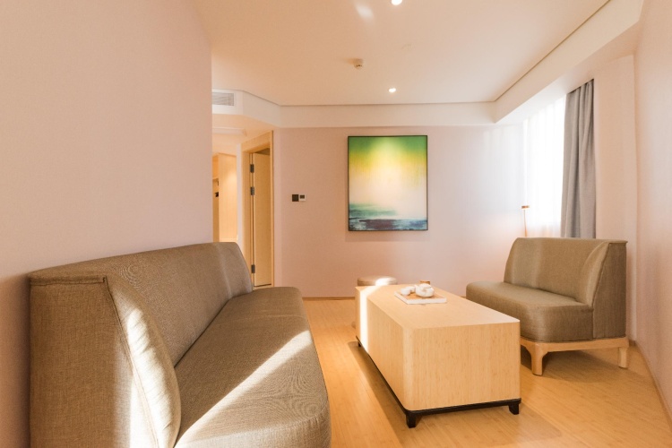 Double Suite