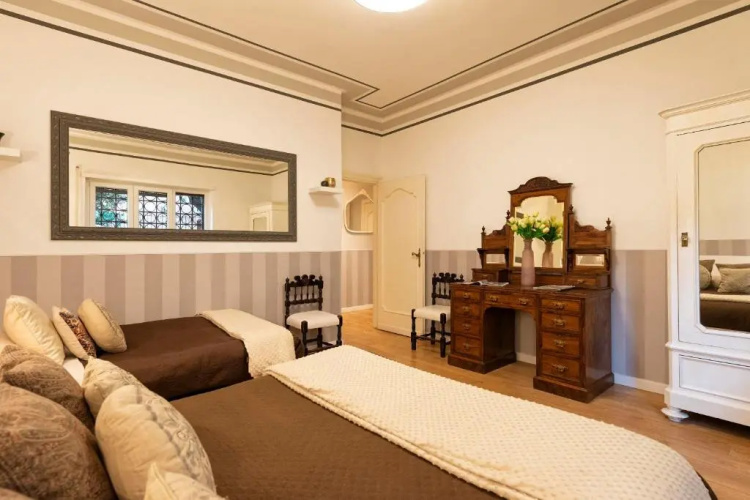 Vatican House Apartment