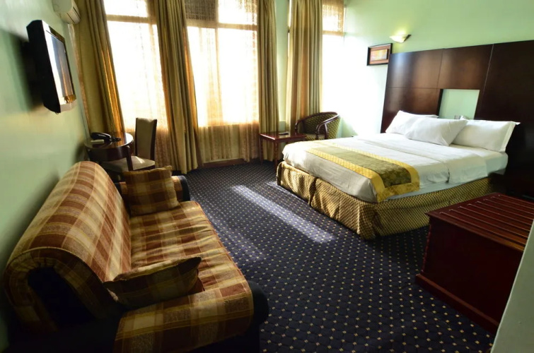 Stipp Hotel Bis