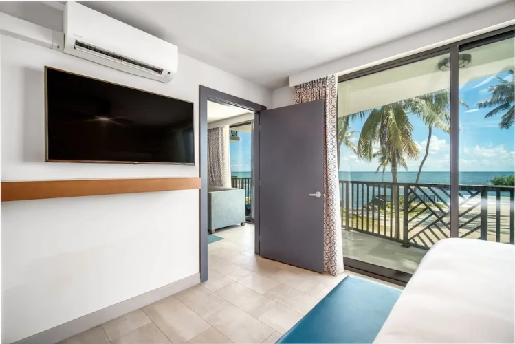 Double Suite with balcony and with ocean view