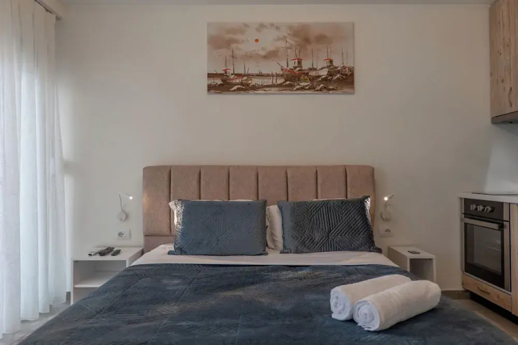 Esel Apartments - Sarandë