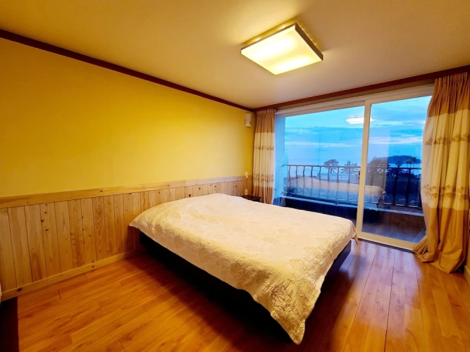 1 Bedroom Standard Family room