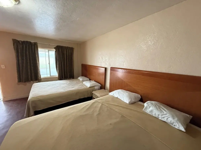 Gables Motel