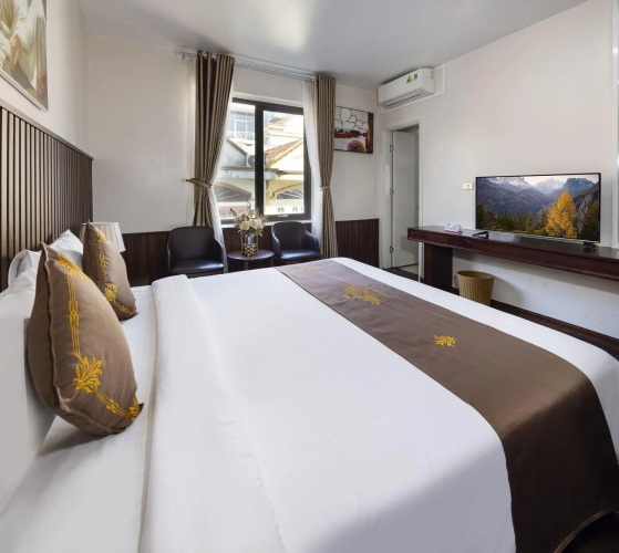 Diamond Luxury Hotel