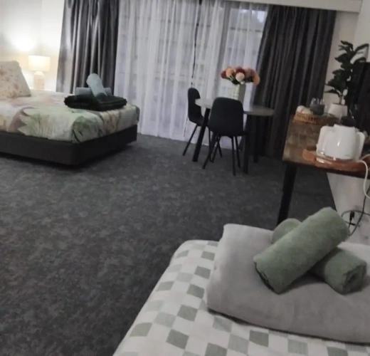 Deluxe Twin room with mountain view