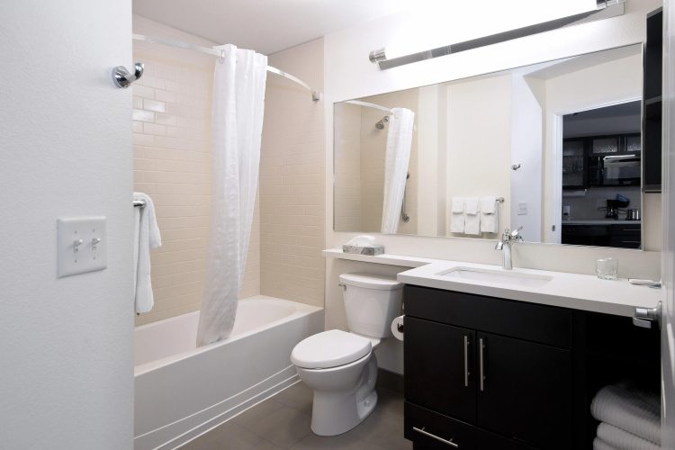 Candlewood Suites Greeley by IHG