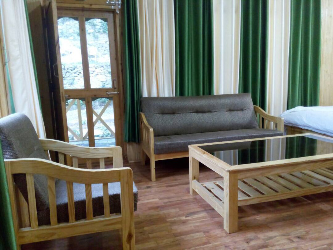 2 Bedrooms Cottage