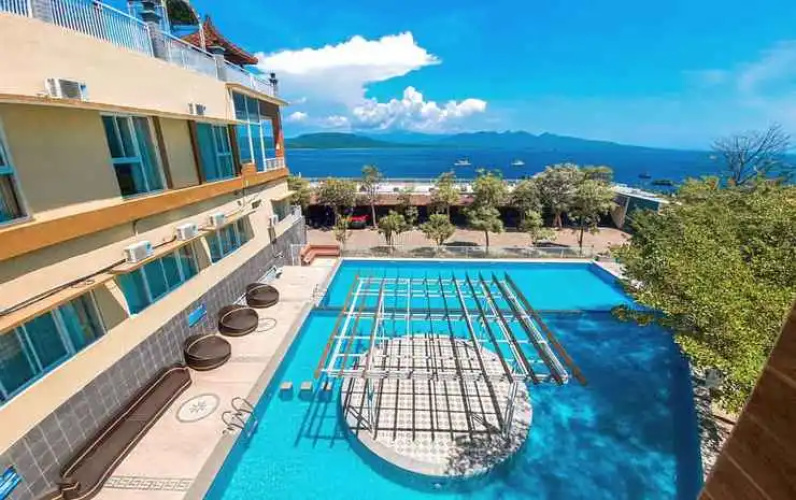 Three B Villa & Resto Banyuwangi