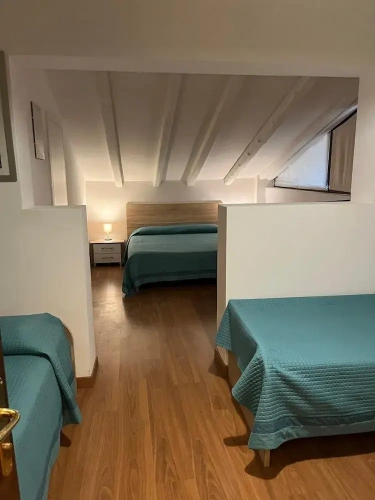 Economy Quadruple room