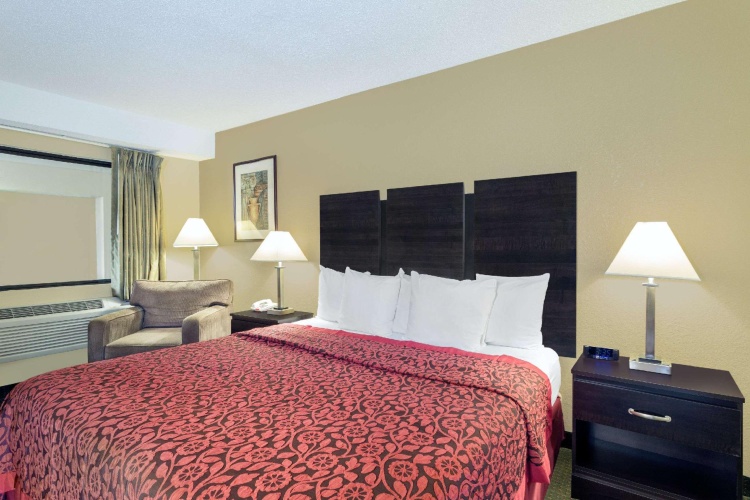 1 Bedroom Deluxe Double Suite