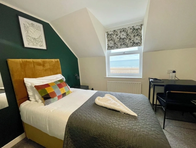 Standard Single room with sea view