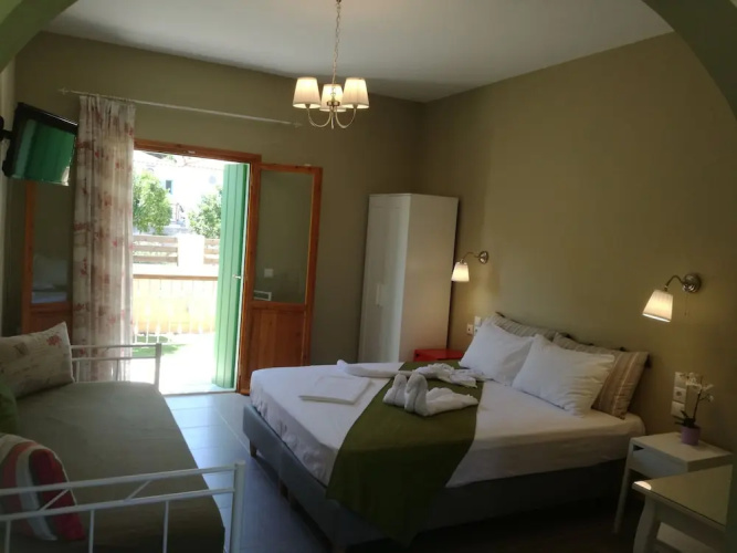 Kallisti Seaside Studios Skopelos