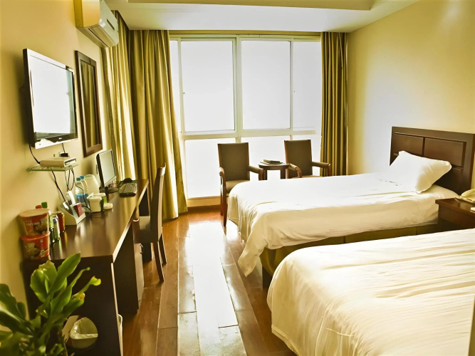 GreenTree Inn Taizhou Xinghua Wuyue Square