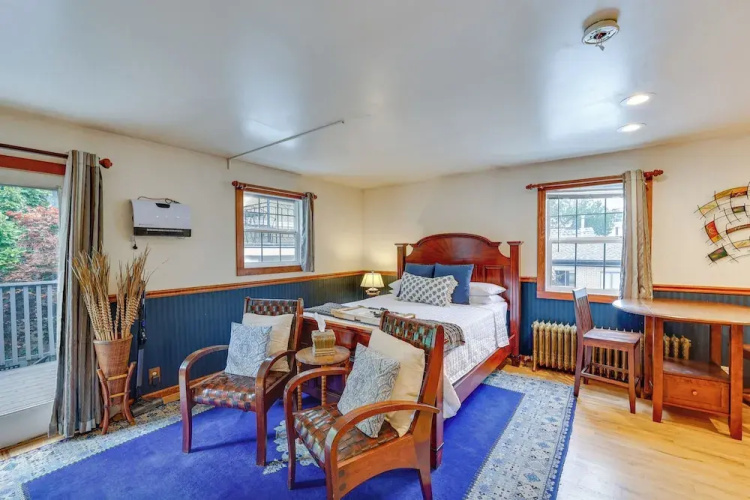 Historic Boise Studio w/ Courtyard, Blocks to Dtwn