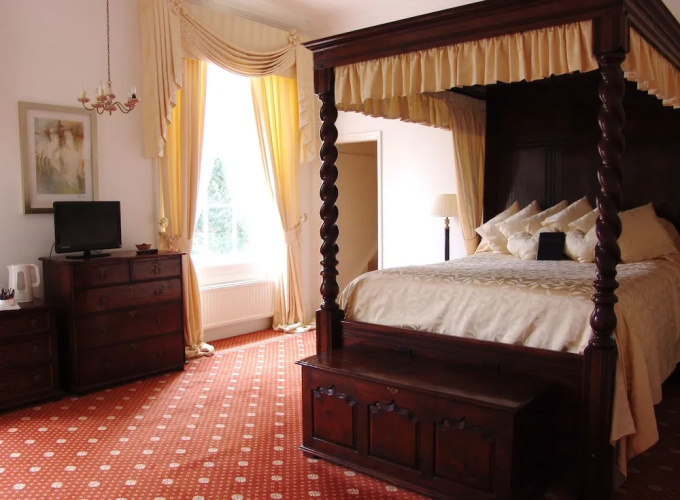 Caistor Hall Hotel