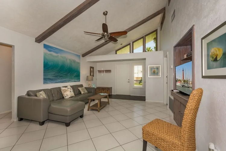 4604K - Beachside Splendor
