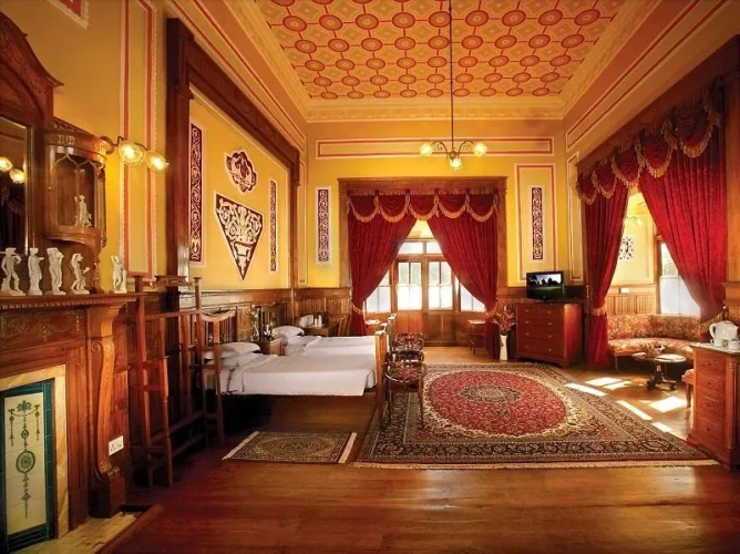 Luxury Double Suite with garden view