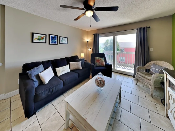 Standard room with balcony